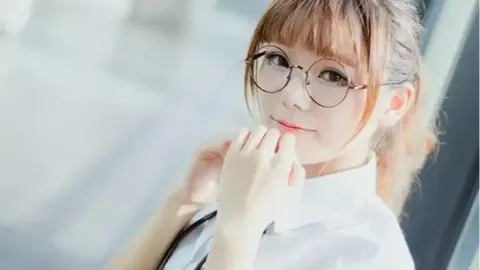 珠海台风驾车造浪