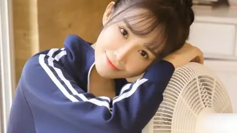 郑丽文回应张亚中